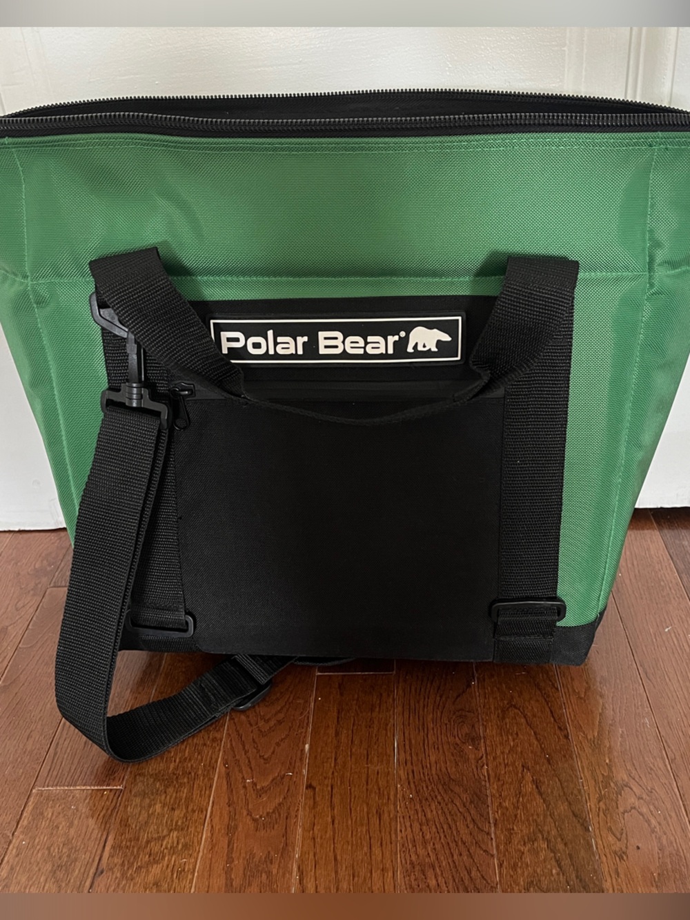 Polar Bear cooler bag NWOT